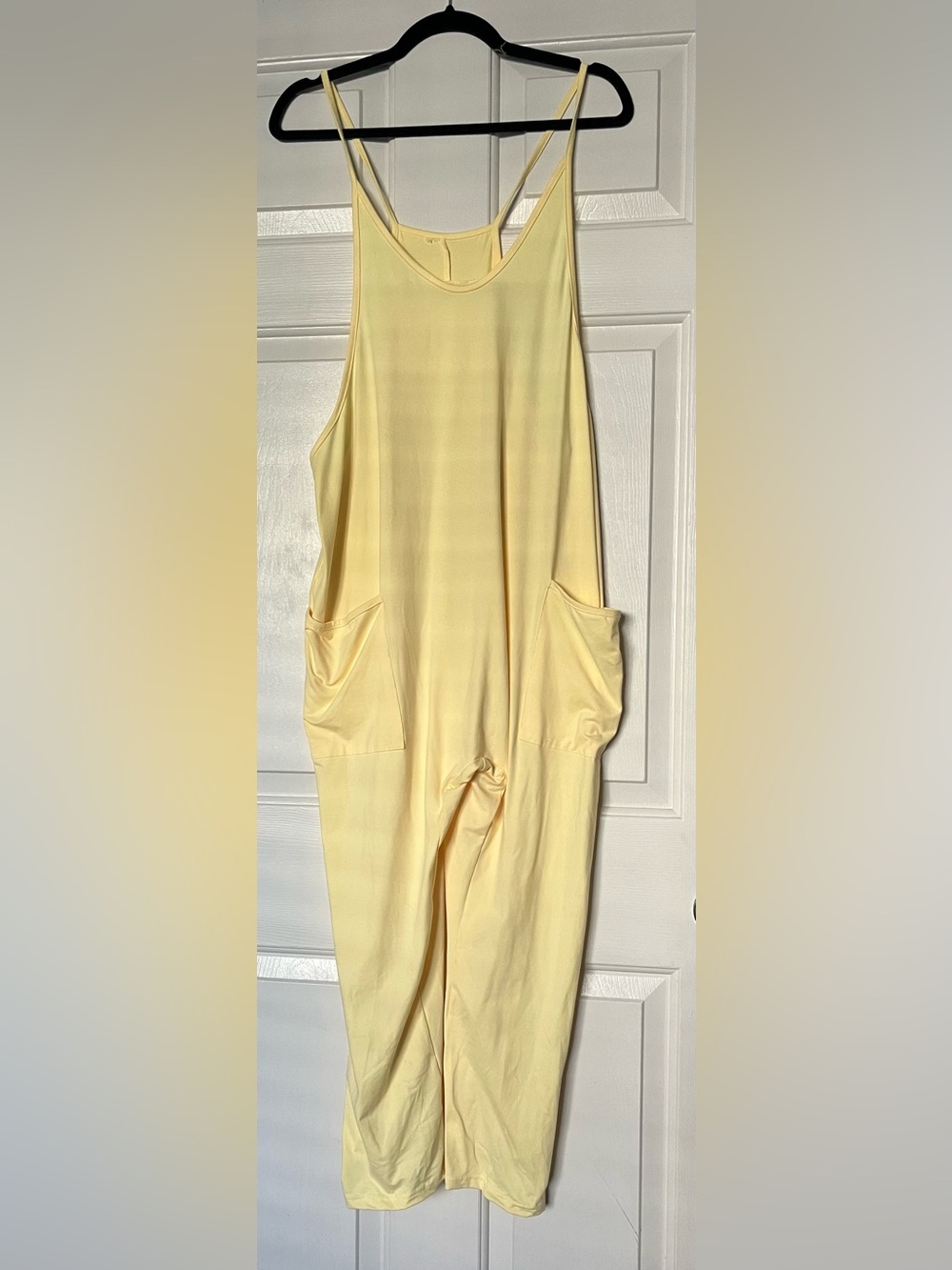 Soft Yellow Sleeveless Jumpsuit with Pockets | M